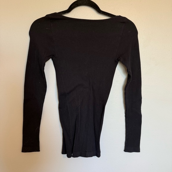 NWOT FREE PEOPLE Intimately Ribbed Knit Lace Front Long Sleeve Size M/L - Picture 4 of 5